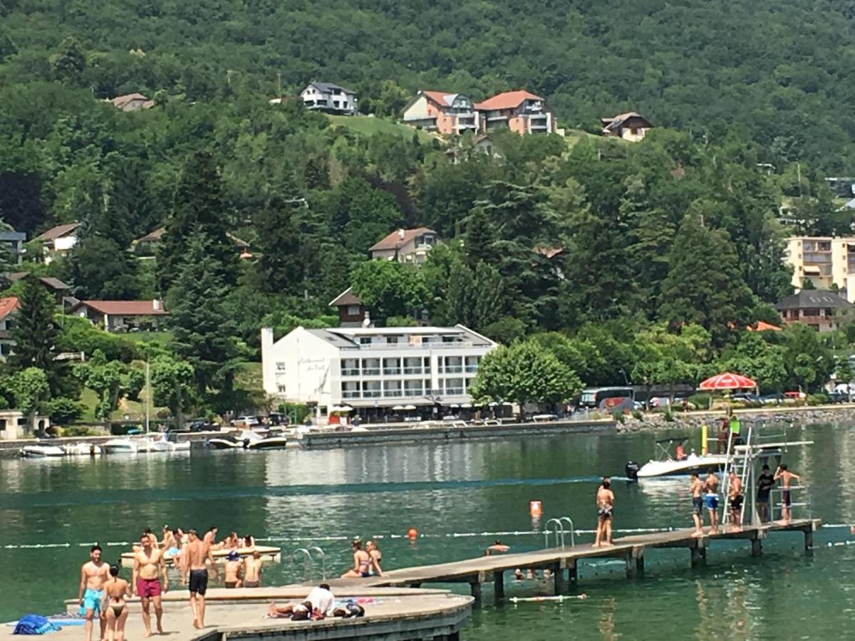 Pieds Dans L'Eau Au Lac Du Bourget Le Bourget-du-Lac Buitenkant foto
